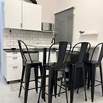 Apartment In La Latina